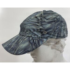 Lululemon Athletica Fast Free Run hat cap Icing Blue Multi One Size